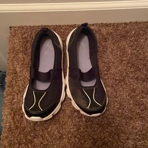 Easy Spirit 360 shoes. Black.